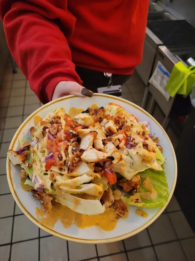 Wedge Salad with Chopped Grilled Chicken